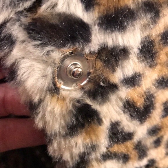 hot topic leopard coat